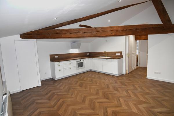 Saint-Laurent-sur-Saône (01750) à vendre Saint Laurent-sur-Saône, appartement moderne de 67.09M2 P3