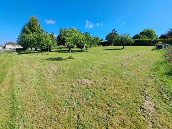 Terrain constructible avec CU de 1500m2