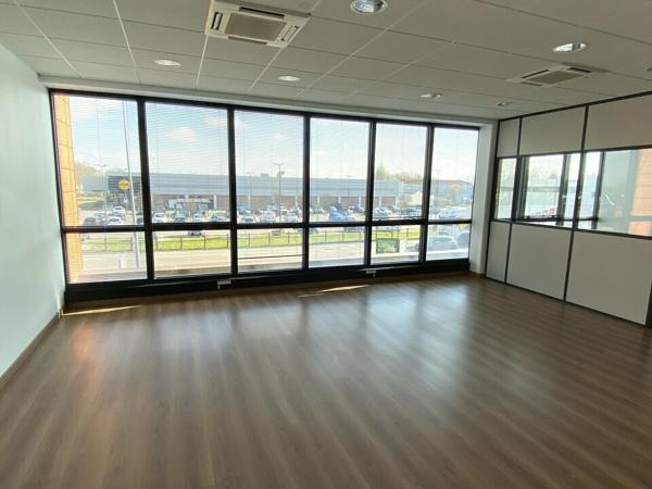BUREAUX à LOUER de 100 m²