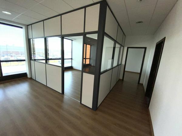 BUREAUX à LOUER de 100 m²