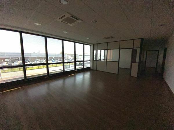 BUREAUX à LOUER de 100 m²