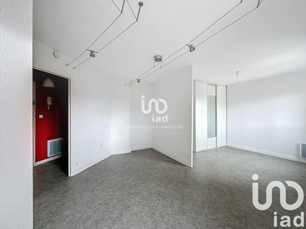 Appartement 2 pièces de 37 m² à Échirolles (38130)