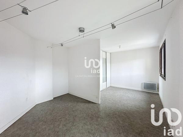 Appartement 2 pièces de 37 m² à Échirolles (38130)