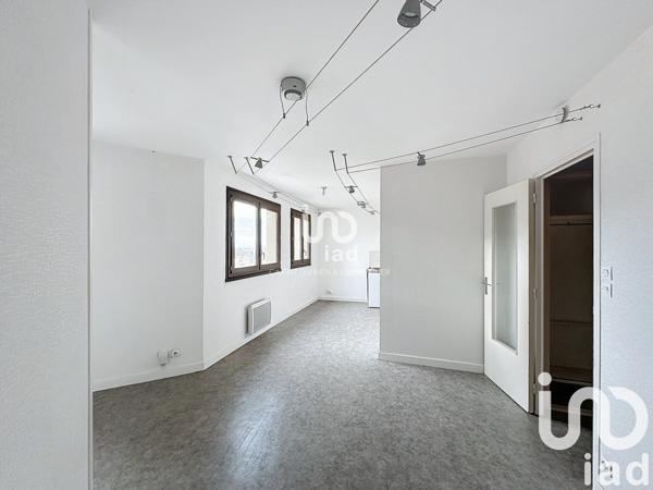 Appartement 2 pièces de 37 m² à Échirolles (38130)