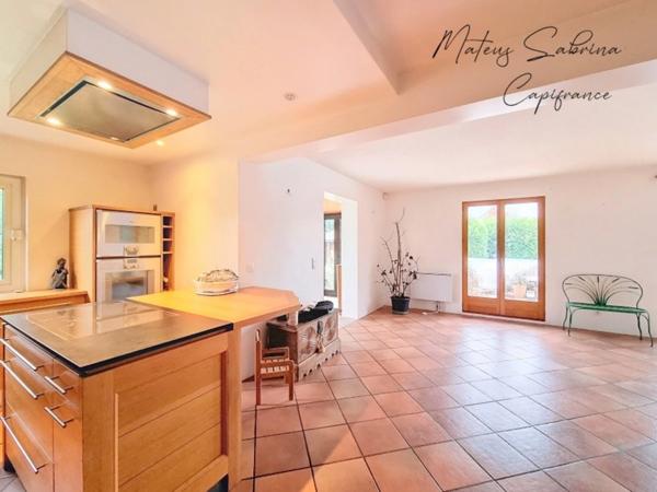 Maison à vendre 5 pièces 140m² à GAILLARD (74)