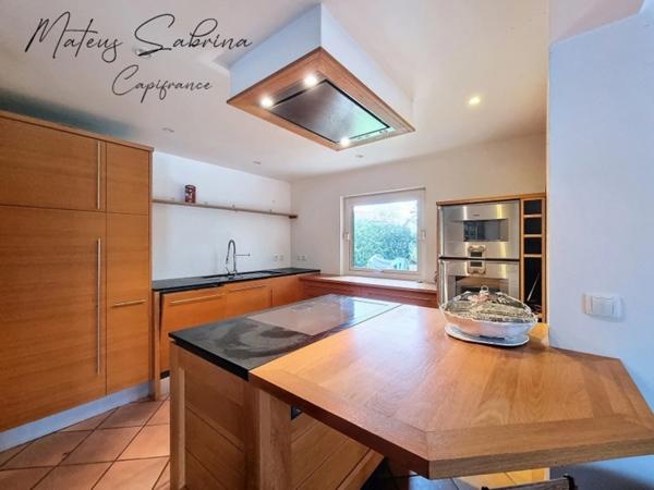 Maison à vendre 5 pièces 140m² à GAILLARD (74)