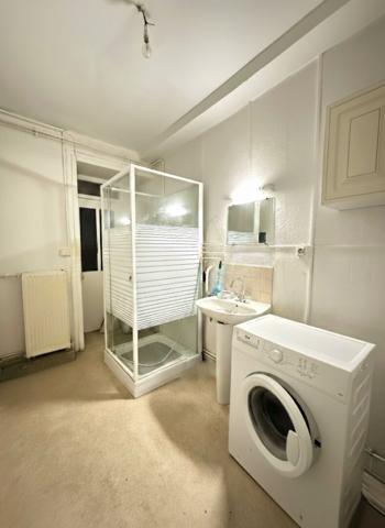 IMMEUBLE - 2 APPARTEMENTS F1/ F3 - INVESTISSEMENT - VERDUN