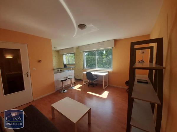 Appartement à louer 1 pièce 27.93m² Besançon (25000)
