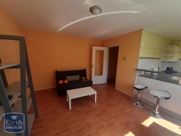 Appartement à louer 1 pièce 27.93m² Besançon (25000)