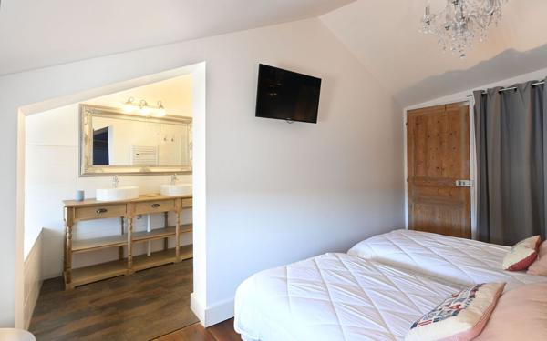 Maison à vendre    8 pièces •  Rivedoux-Plage