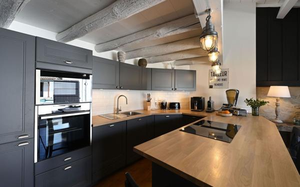 Maison à vendre    8 pièces •  Rivedoux-Plage