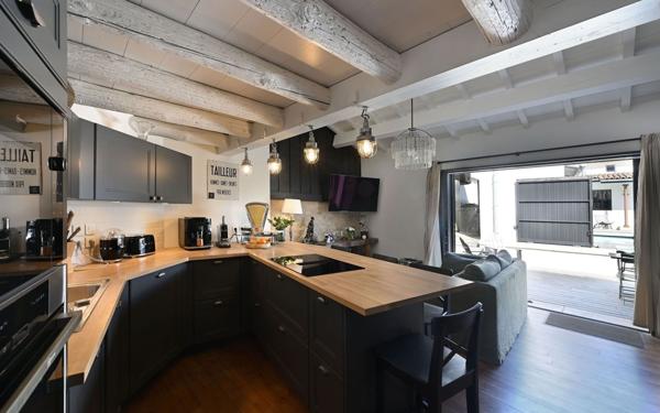 Maison à vendre    8 pièces •  Rivedoux-Plage