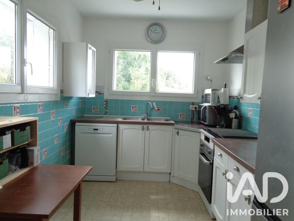 Maison à vendre 6 pièces 160 m² Saintes