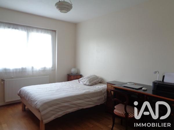 Maison à vendre 6 pièces 160 m² Saintes