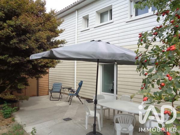 Maison à vendre 6 pièces 160 m² Saintes