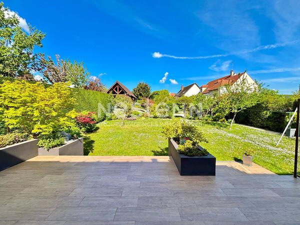 Grande maison familiale et Lumineuse 200 m² - Jardin, insert, cuisine ouverte - Verrières-le-Buisson