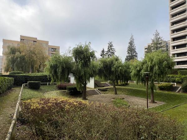 Appartement 2p Rés Nouveaux Horizons à Elancourt