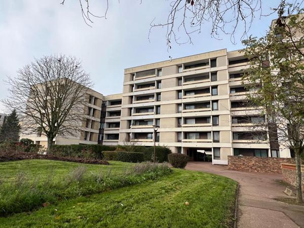 Appartement 2p Rés Nouveaux Horizons à Elancourt