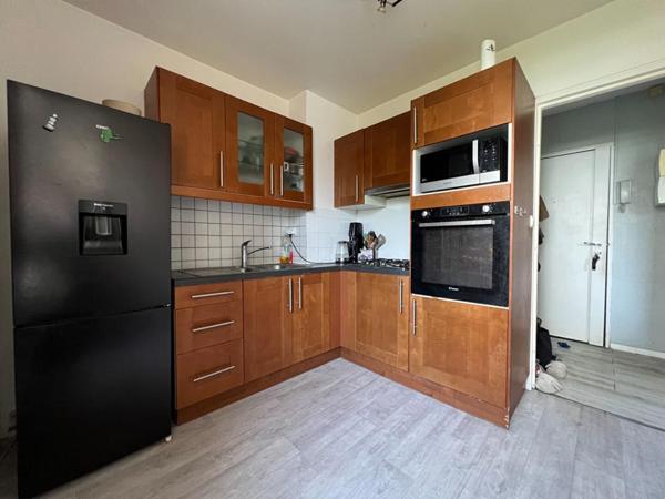 Appartement 2p Rés Nouveaux Horizons à Elancourt