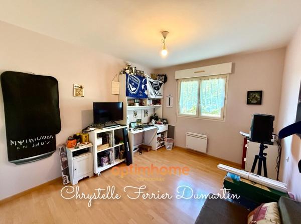 Maison de plain-pied - 110 m2 - 4 chambres - Parcelle 613 m2