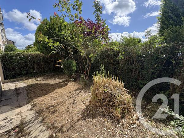 Maison à vendre  5 pièces - 118 m 2   BERNAY  - 27