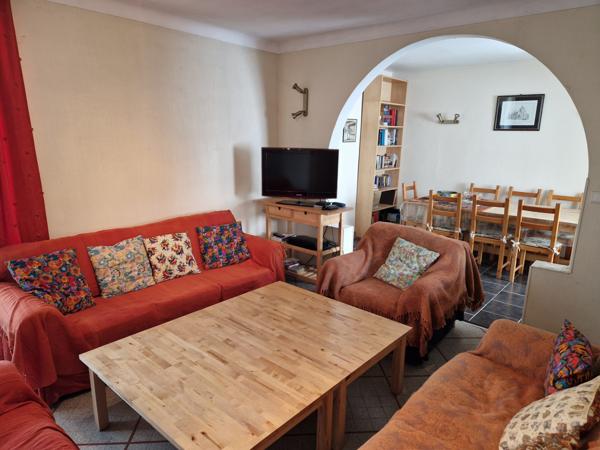 Miradoux (32340) MAISON DE VILLE AVEC APPARTEMENT, HANGAR ET JARDIN