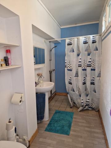 Miradoux (32340) MAISON DE VILLE AVEC APPARTEMENT, HANGAR ET JARDIN