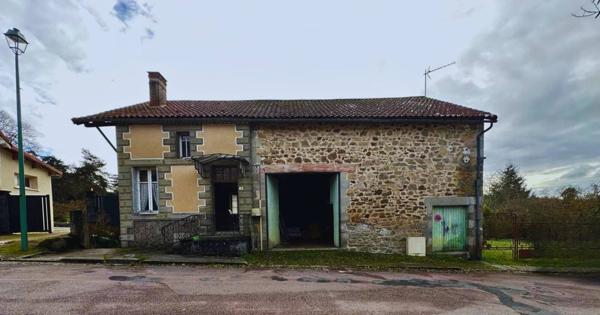 Maison en pierre à rénover à Busserolles