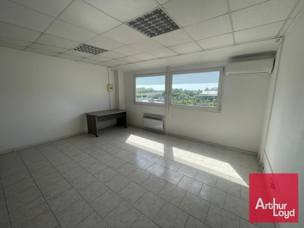 BUREAUX - LOYER ATTRACTIF - MAUGUIO FREJORGUES