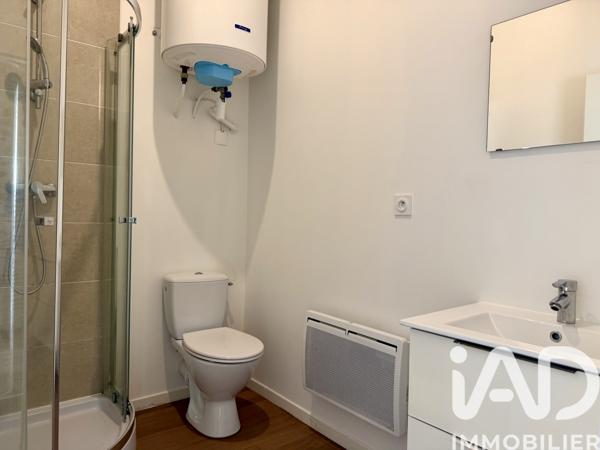Appartement à vendre 3 pièces 49 m² Saint-Étienne-de-Montluc