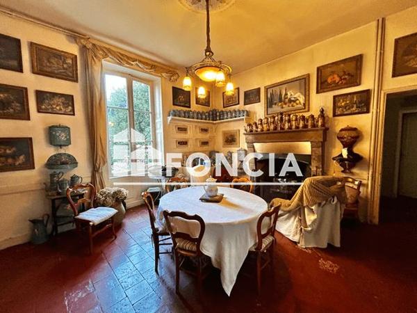 À vendre Maison 10 pièces 309.59 m² - La Roche-sur-yon 85000