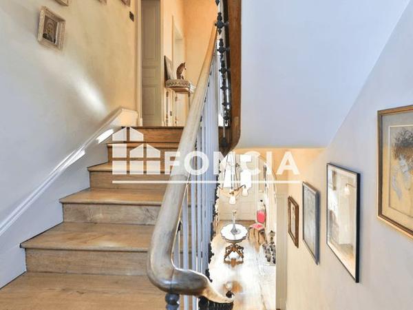 À vendre Maison 10 pièces 309.59 m² - La Roche-sur-yon 85000