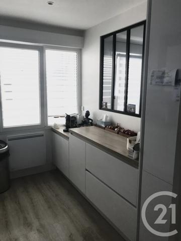 Maison à vendre  3 pièces - 122 m 2   HONFLEUR  - 14