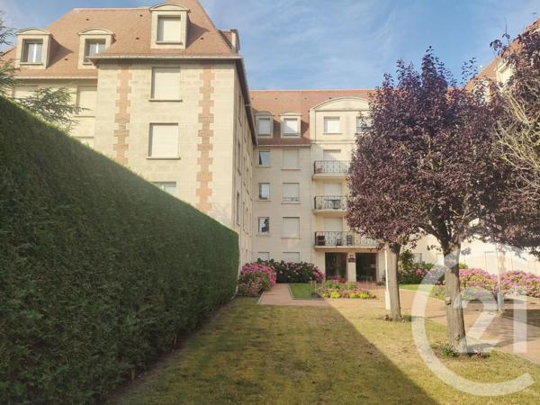 Appartement F3 à vendre  3 pièces - 72,75 m 2   DEAUVILLE  - 14