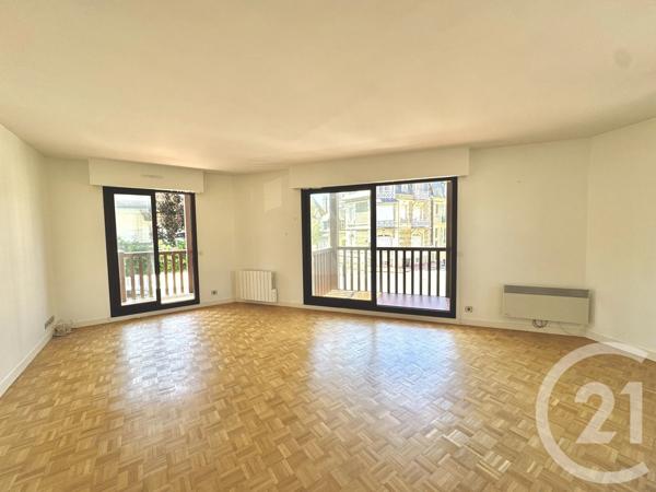 Appartement F3 à vendre  3 pièces - 72,75 m 2   DEAUVILLE  - 14