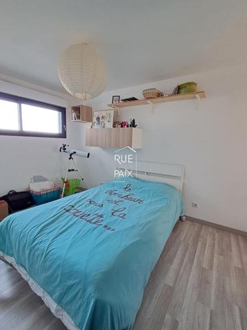 86530 NAINTRE NAINTRE plain-pied d'environ 169 m² / 4 chambres / double garage