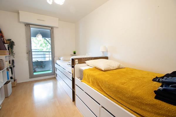 PARIS 19EME- RUE MANIN- A PROXIMITÉ IMMÉDIATE DES BUTTES-CHAUMONT 649 000 € **  - Référence  6831-SB