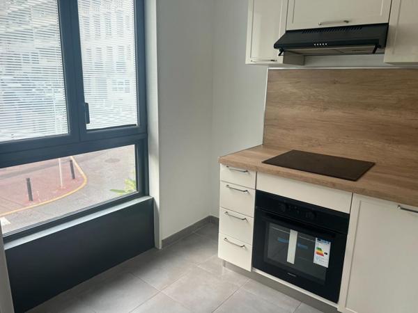 Très beau 3 pièces de 69 m2 au port d'Antibes