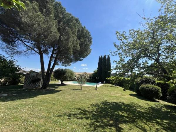 Maison à vendre |  Tonneins |  6 pièces | 220 m²