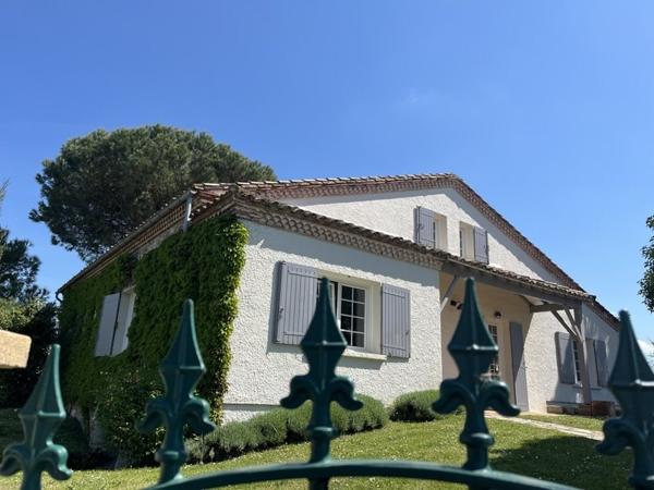 Maison à vendre |  Tonneins |  6 pièces | 220 m²
