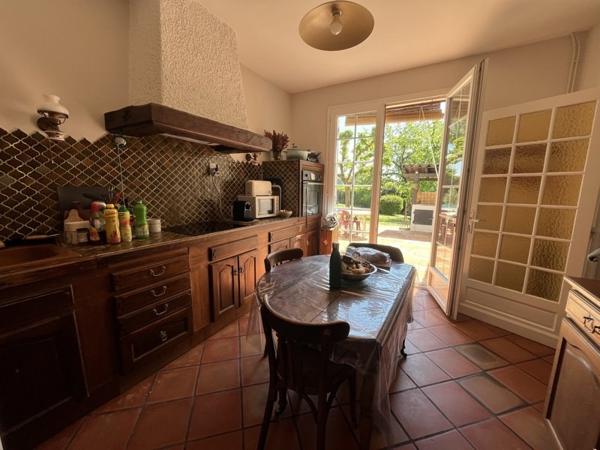 Maison à vendre |  Tonneins |  6 pièces | 220 m²