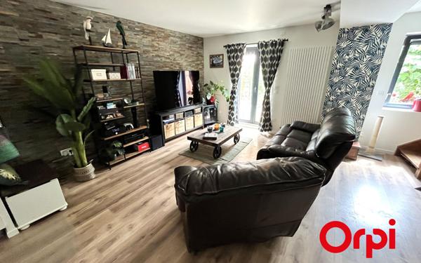 Maison à vendre    3 pièces • 62 m2 Montigny-le-Bretonneux