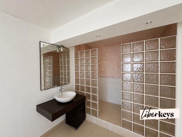 Maison familiale 127m2 en deux appartements