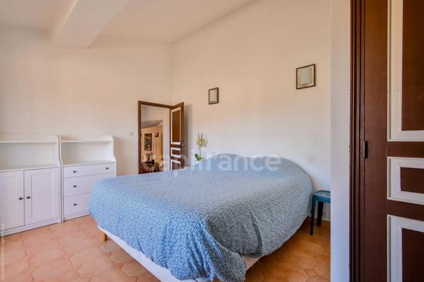 Appartement à vendre 4 pièces LA CIOTAT (13) DUPLEX