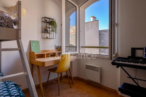 Appartement à vendre 4 pièces LA CIOTAT (13) DUPLEX