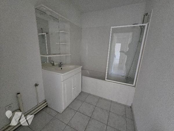 Appartement - SAINT-QUENTIN.