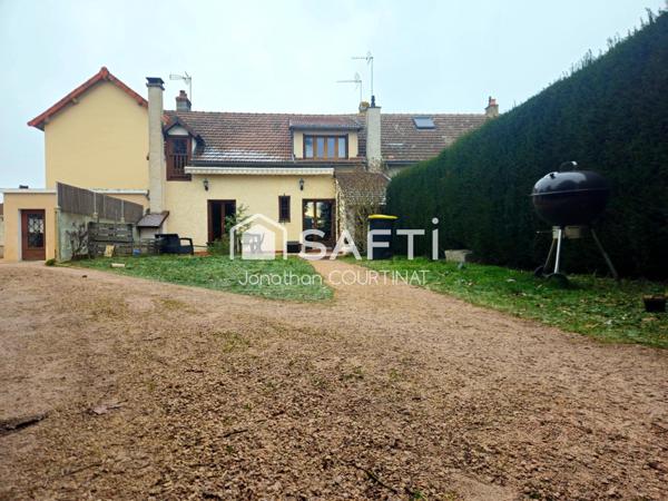 Maison avec terrain de 2550 m² - Magnet