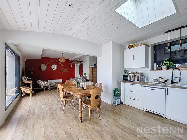 Maison à vendre à ANGERS - St Léonard limite Saint Barthélémy d'Anjou 2 chambres + jardin