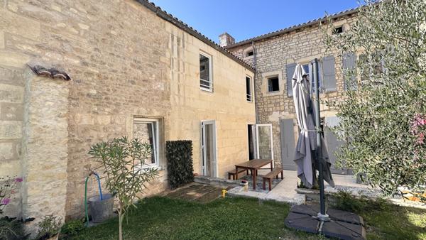 Charmante maison coeur de ville  Saint-Jean-d'Angély (17400)