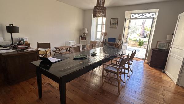 Charmante maison coeur de ville  Saint-Jean-d'Angély (17400)